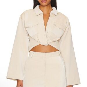 Line and Dot Inspire Top in Bone Size M